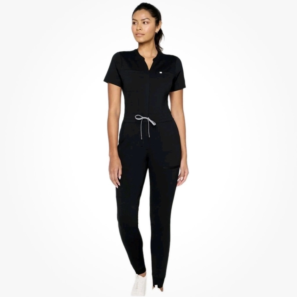Fabletics Women’s Empower Stretch Tech Black Scrub Jumpsuit  Size Medium